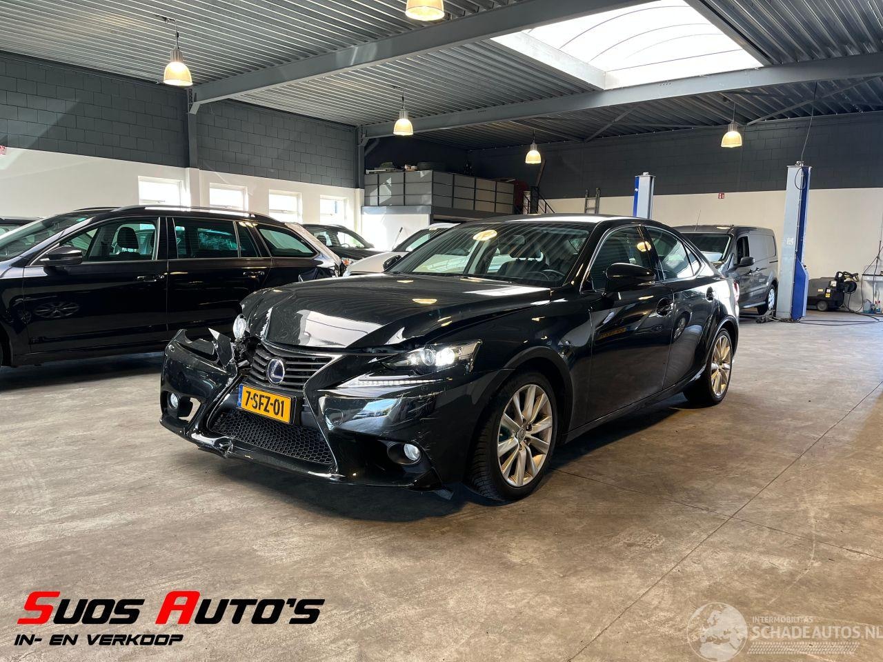 Lexus IS - 300h Luxury 93.000 KM NAP!