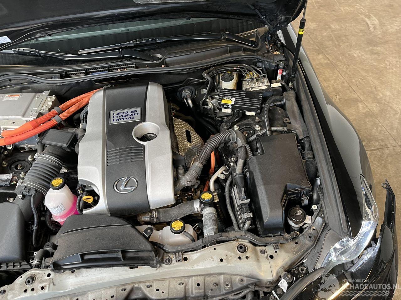 Lexus IS - 300h Luxury 93.000 KM NAP!