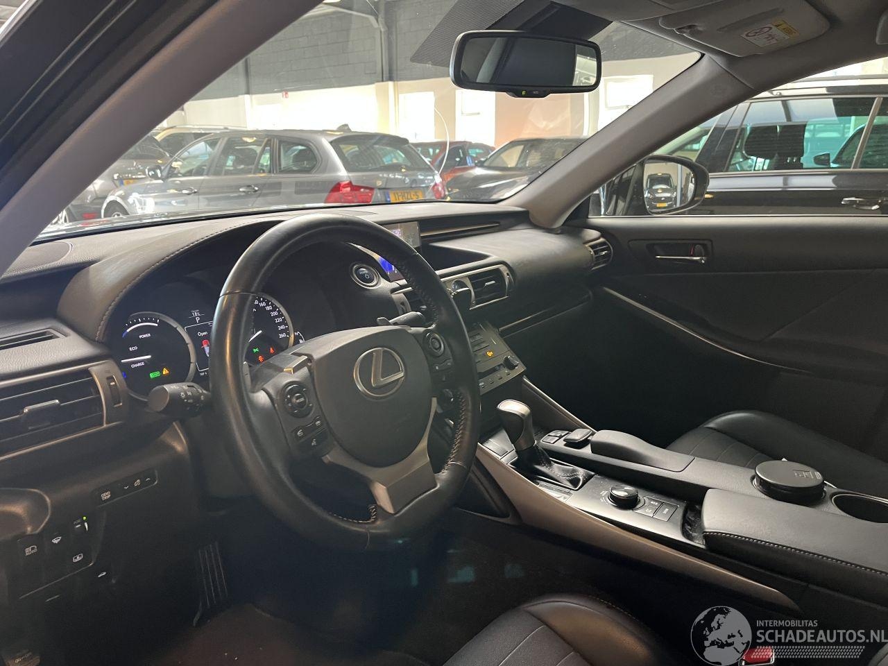 Lexus IS - 300h Luxury 93.000 KM NAP!