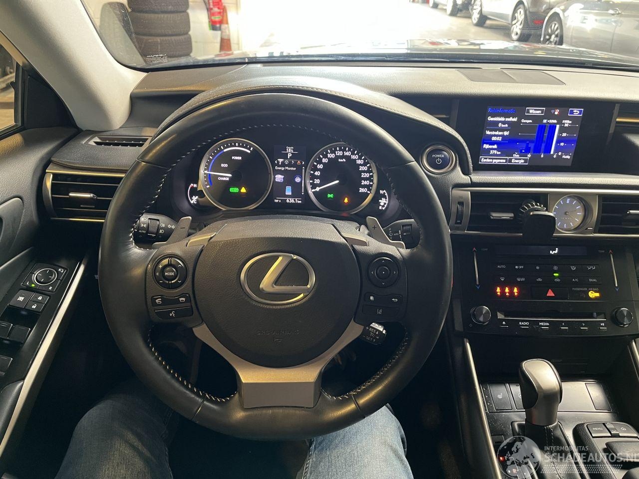 Lexus IS - 300h Luxury 93.000 KM NAP!