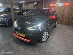Toyota Aygo - 1.0 VVT-i x-joy / Camera / Carplay / Cruise C