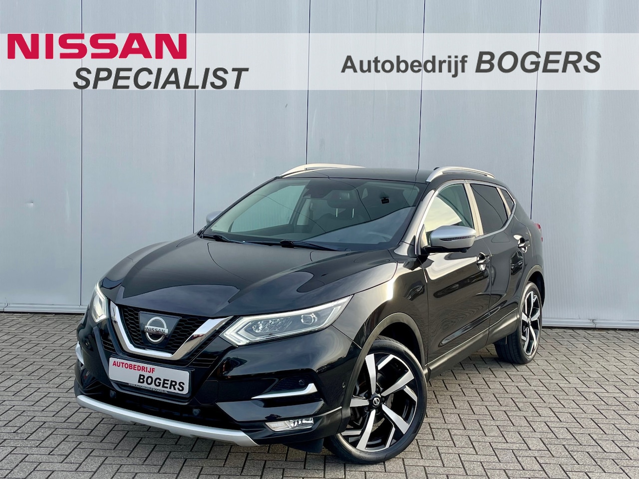Nissan Qashqai - 1.2 DIG-T Tekna Navigatie, Panoramadak, Trekhaak, 19"Lm, Half Leder, 360 Camera, LED, Clim - AutoWereld.nl