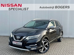 Nissan Qashqai - 1.2 DIG-T Tekna Navigatie, Panoramadak, Trekhaak, 19"Lm, Half Leder, 360 Camera, LED, Clim