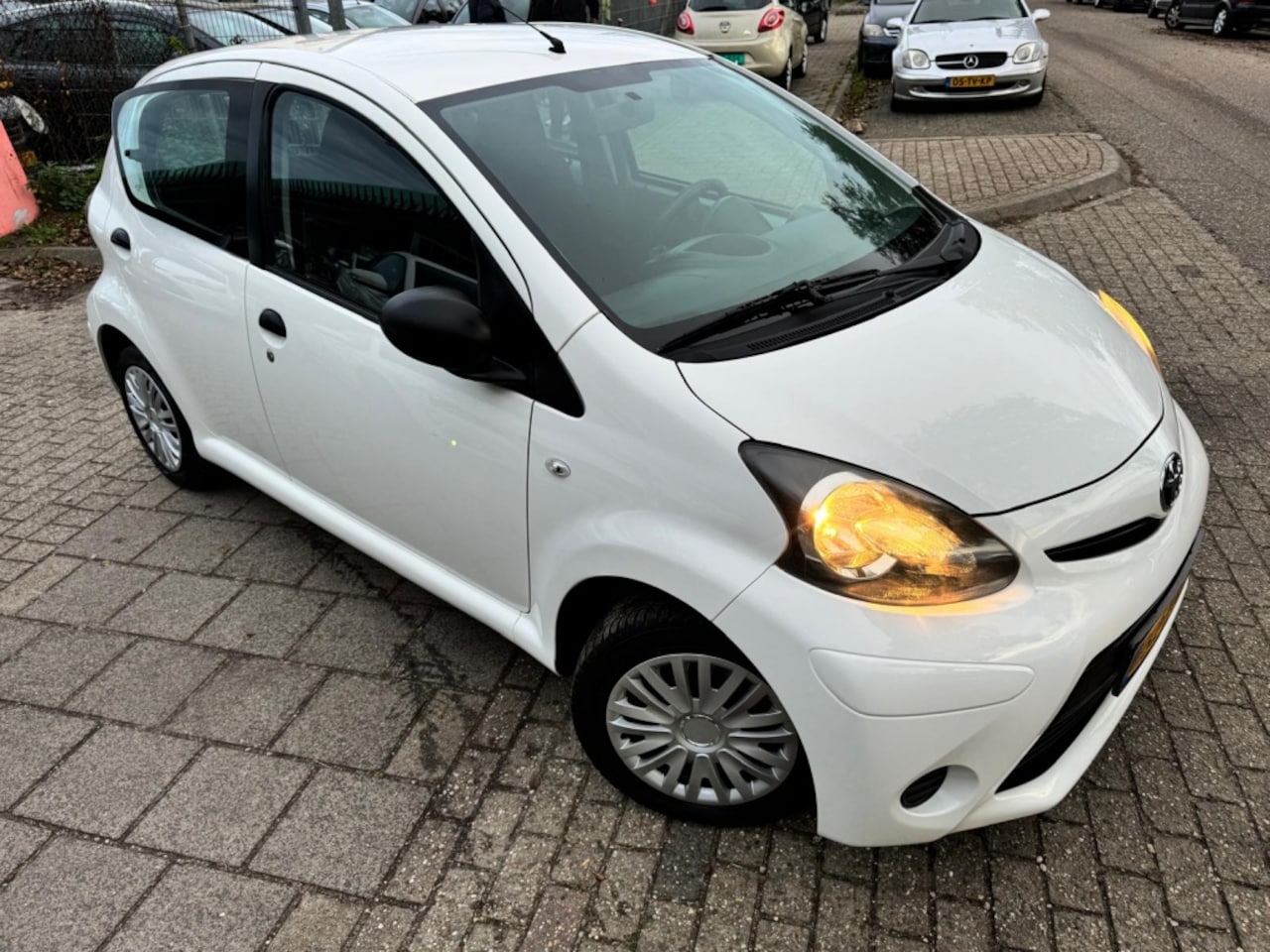Toyota Aygo - 1.0 VVT-i Comfort 1.0 VVT-i Comfort - AutoWereld.nl