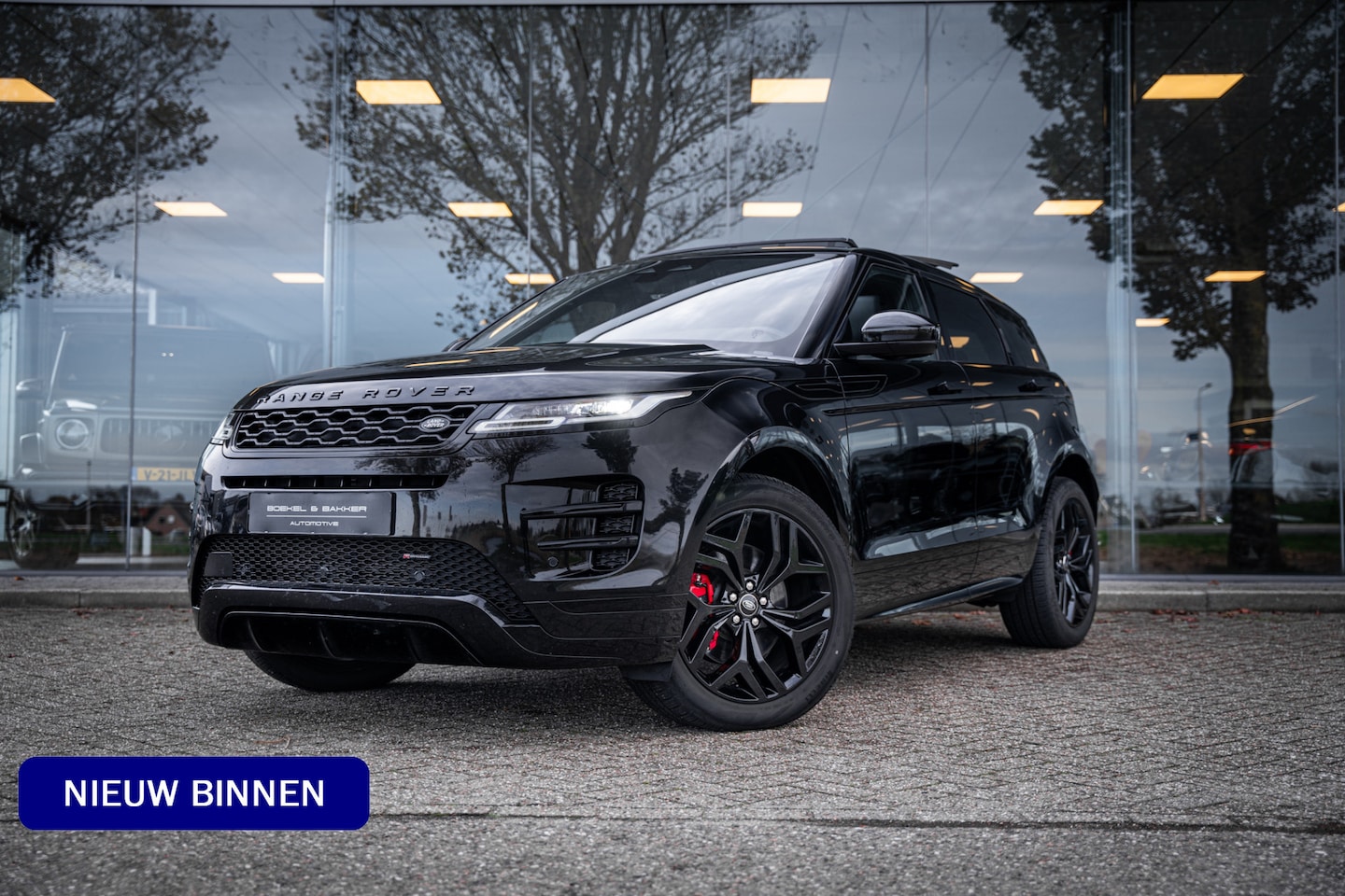 Land Rover Range Rover Evoque - P300e AWD R-Dynamic HSE ** Panodak ** Trekhaak Rijbereik tot 66km (WLTP) - AutoWereld.nl