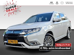 Mitsubishi Outlander - 2.4 PHEV Intense+ schuifdak | trekhaak | elektrische achterklep