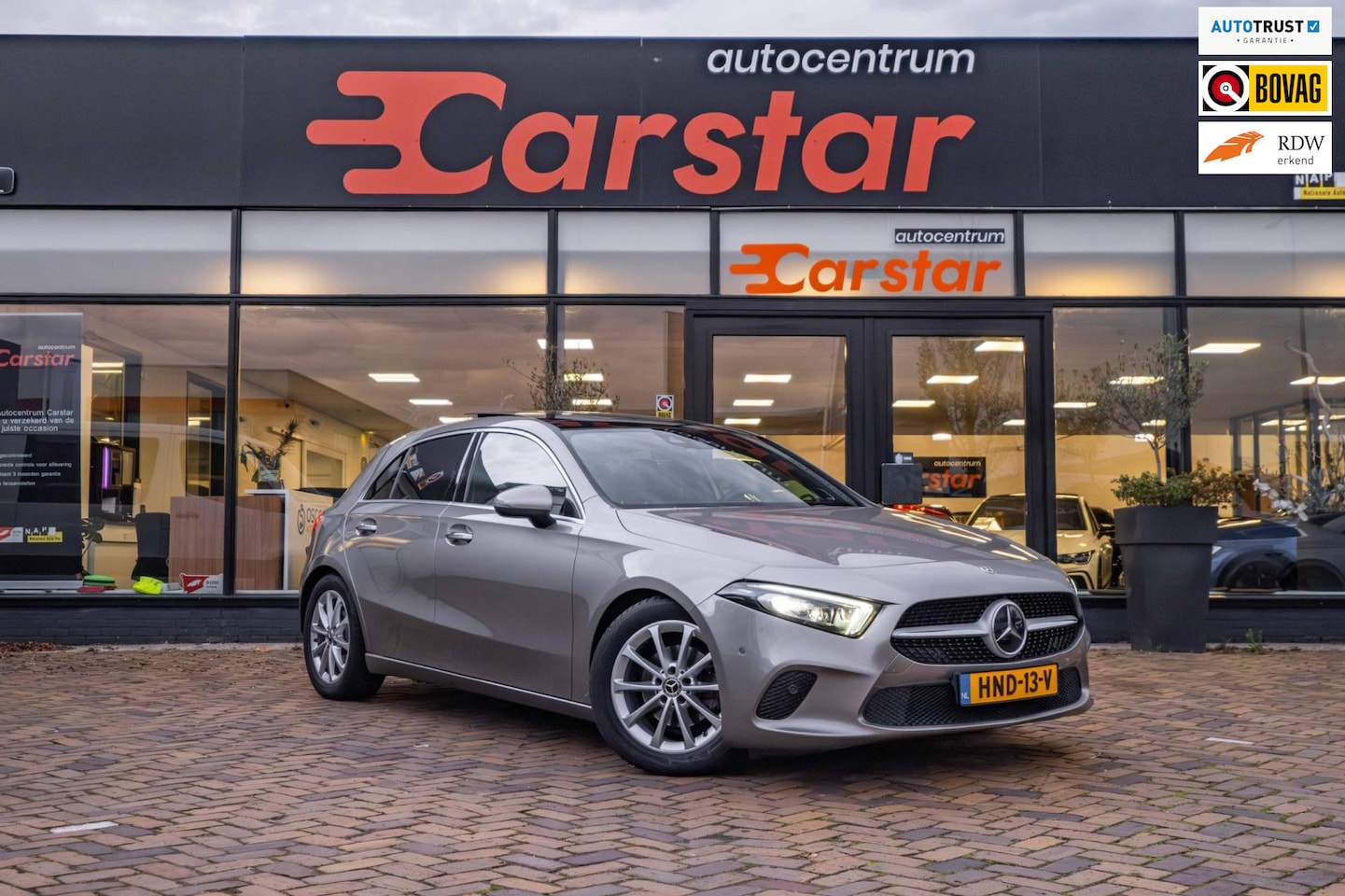 Mercedes-Benz A-klasse - 180||Pano|Camera|Car-Play|Sfeerver - AutoWereld.nl