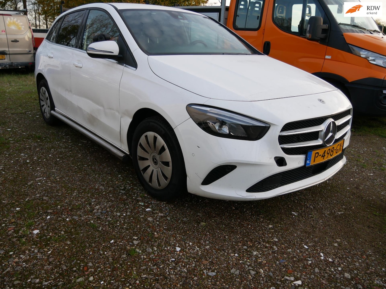 Mercedes-Benz B-klasse - 200d AUT ** EX POLITIE ** ENGINE DEFECT (MARGE CAR) - AutoWereld.nl