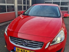 Volvo V60 - 2.0 D3 Kinetic