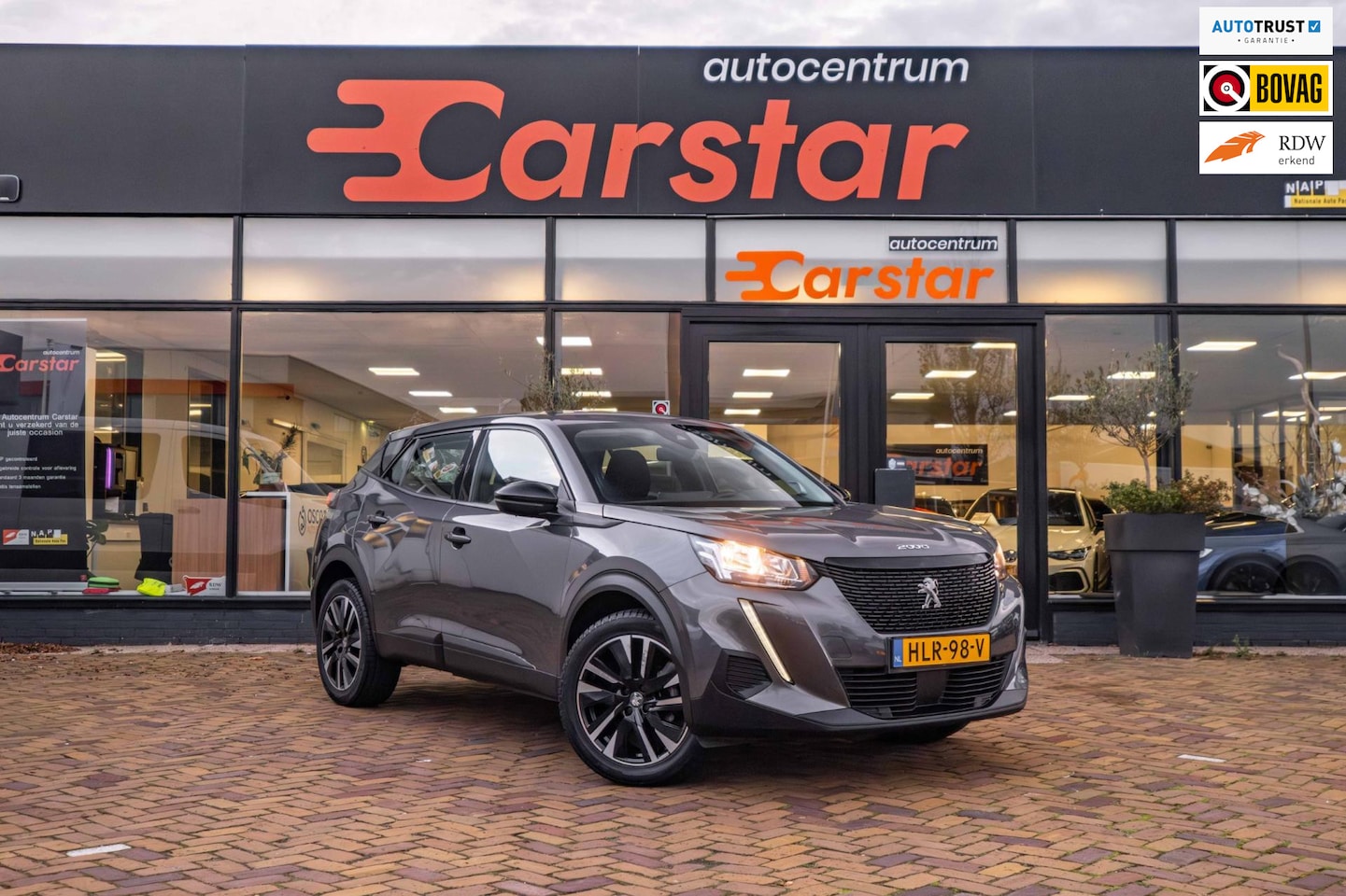 Peugeot 2008 - 1.2 PureTech Active|Navi|Cruise|Pdc - AutoWereld.nl