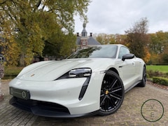 Porsche Taycan - Performance | Sport Chrono | PDLS | Pano | Bose | NWE Service & APK |