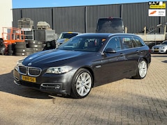 BMW 5-serie Touring - 520d Luxury Edition|NAP|Leder|Trekhaak