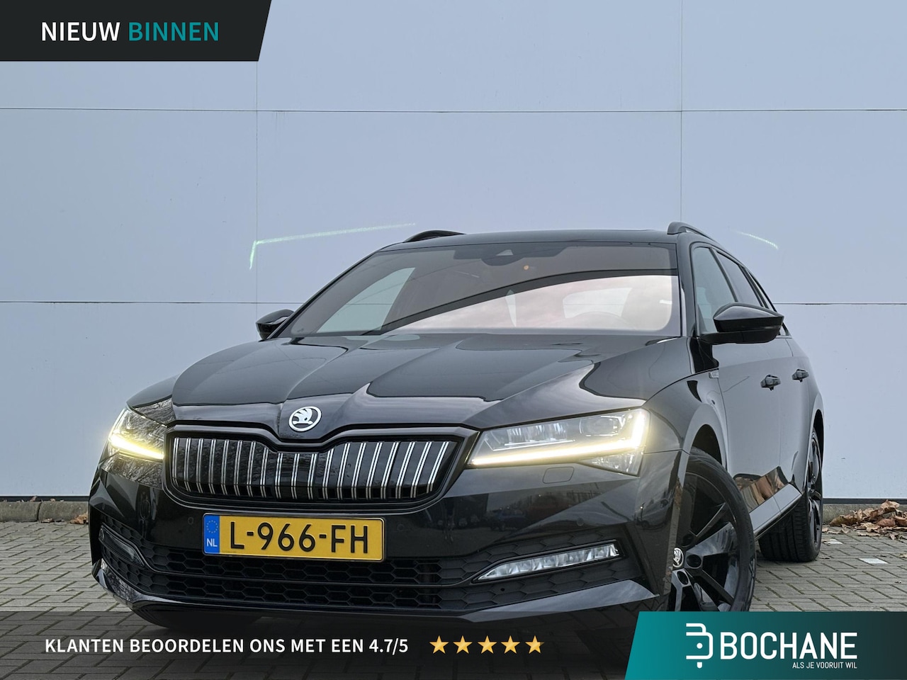 Skoda Superb Combi - 1.4 TSI iV Sportline Business | Elektrisch glazen panorama-dak |  Aanhangwagen geremd 1600 - AutoWereld.nl