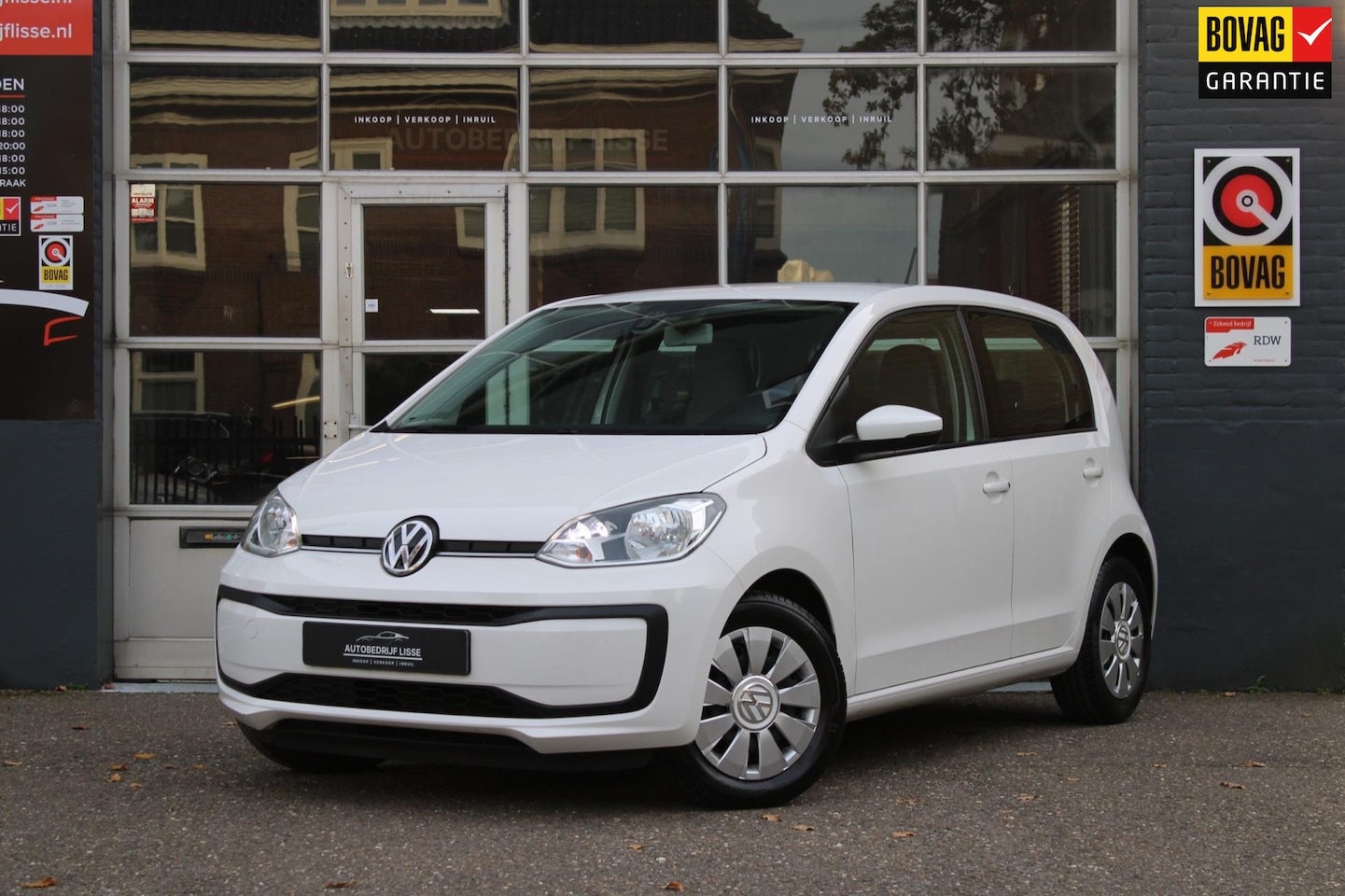 Volkswagen Up! - 1.0 BMT move up! Airco Bluetooth DealerOH Nap - AutoWereld.nl