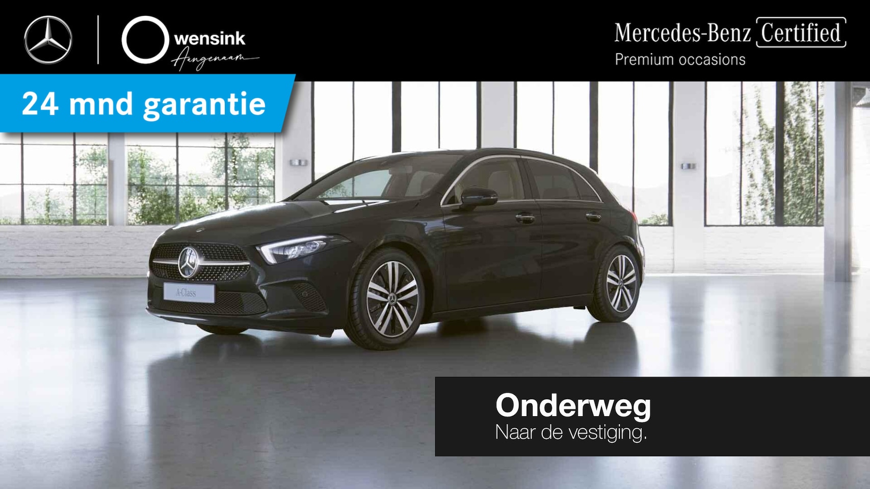 Mercedes-Benz A-klasse - 180 | Luxury line | Stoelverwarming | Sfeerverlichting | Widescreen | Getint glas | - AutoWereld.nl
