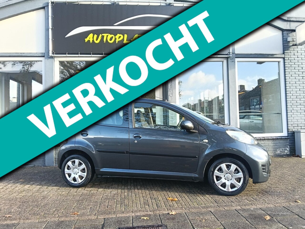 Peugeot 107 - 1.0-12V XS/ AIRCO/ AUX/ 5DRS/ 1E EIGENAAR/ ZUINIG/ NWE APK/ NAP - AutoWereld.nl