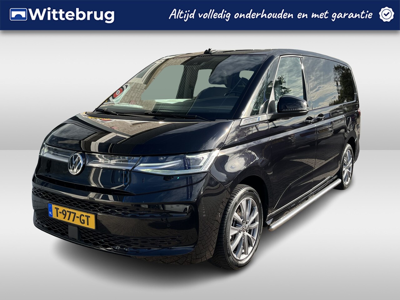 Volkswagen Multivan - 1.4 eHybrid L2H1 Life Business / AUTOMAAT / PANO/ / NAVI/ ADAPTIVE. CRUISE / ACHTER CAMERA - AutoWereld.nl