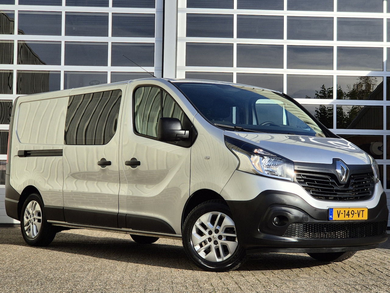 Renault Trafic - 1.6 dCi 146Pk DC | TREKHAAK | CRUISE | NAVI | - AutoWereld.nl