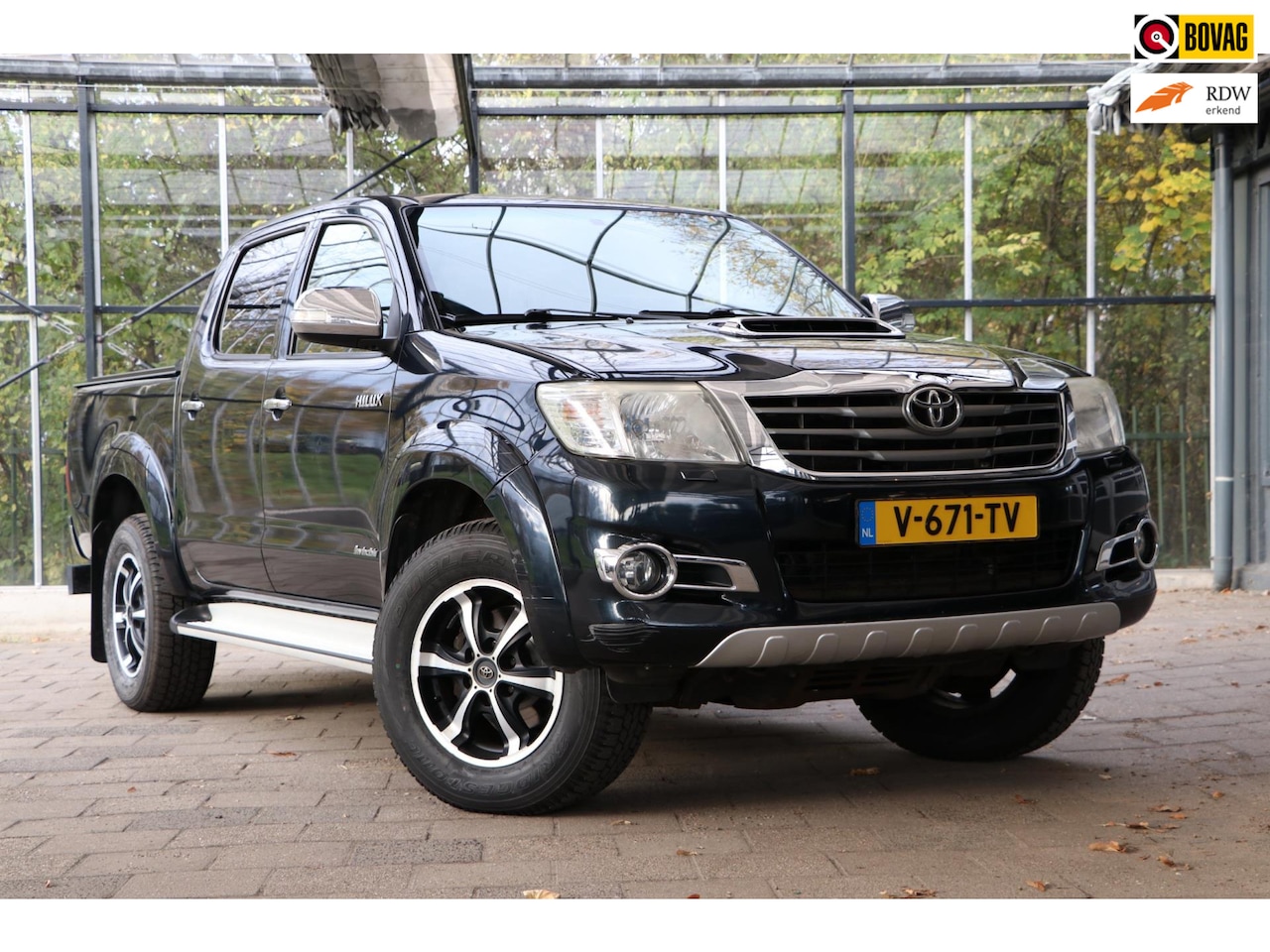 Toyota HiLux - 3.0 D-4D DC / BE trekker / Automaat / Leder / Rijklaarprijs! - AutoWereld.nl
