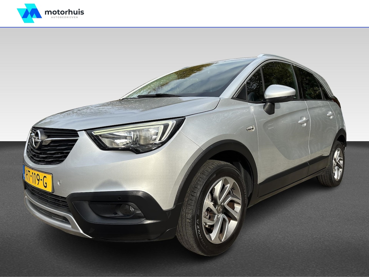 Opel Crossland X - | Innovation 110 pk | Winter Pakket | Head-up | Trekhaak | Navi | AGR | - AutoWereld.nl