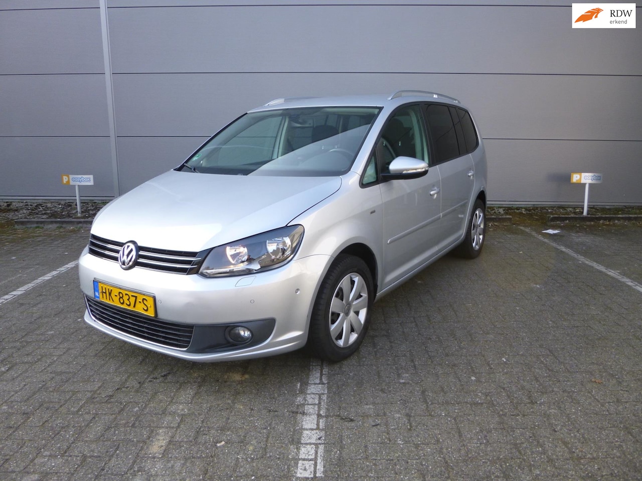 Volkswagen Touran - 1.2 TSI Comfortline BlueMotion 7p. 1.2 TSI Comfortline BlueMotion 7p. - AutoWereld.nl