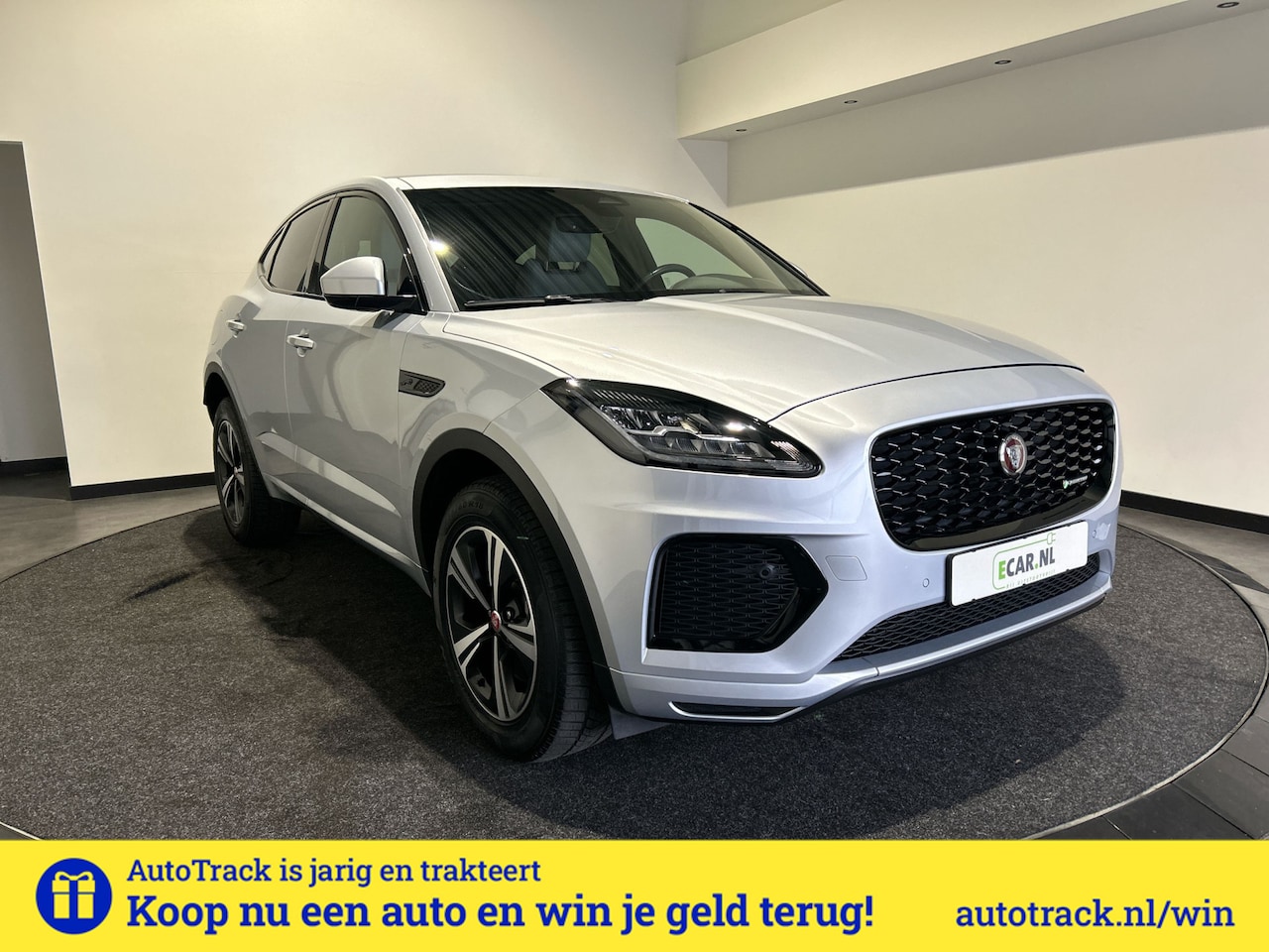 Jaguar E-Pace - 1.5 P300e AWD R-Dynamic HSE | Meridian sound | Elektrisch bediende achterklep | Interactiv - AutoWereld.nl