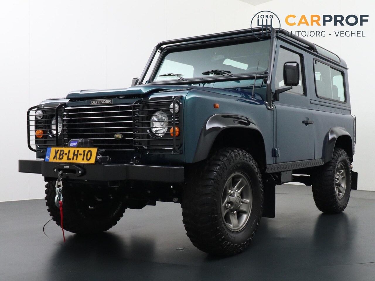 Land Rover Defender 90 - 3.9 Anniversary 50th Anniversary Compleet body off gerestaureerd - AutoWereld.nl