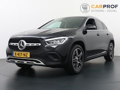 Mercedes-Benz GLA-Klasse - 200 Business Solution Luxury AMG Velgen MBUX Sfeerverlichting Camera Dealer onderhouden