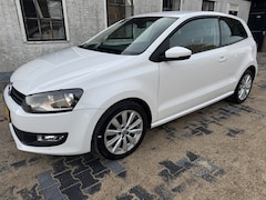 Volkswagen Polo - 1.2-12V Trendline