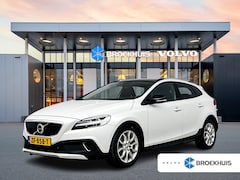 Volvo V40 Cross Country - T3 Polar+ Luxury | 17" Allseason | Trekhaak | Adaptieve cruise | BLIS | Elektrisch verst.