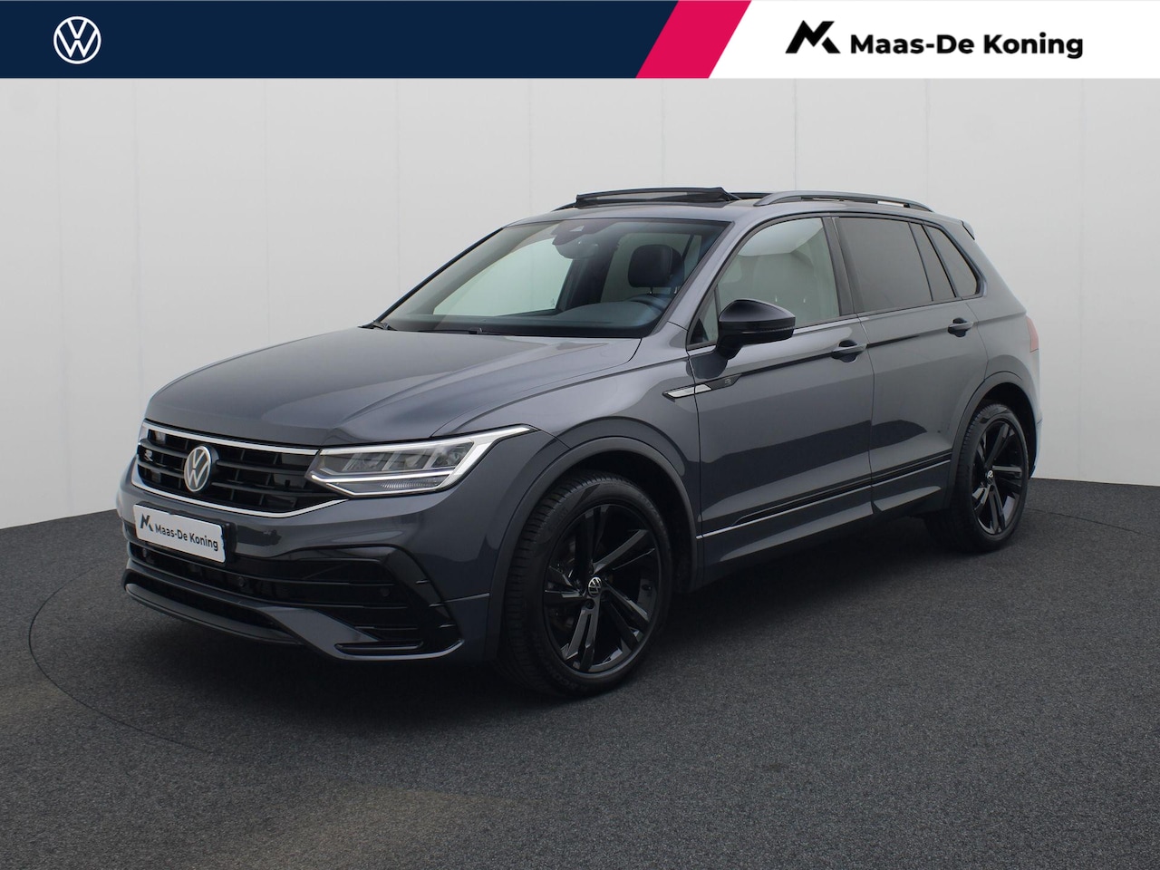 Volkswagen Tiguan - 1.5TSI/150PK R-Line Blackstyle DSG · Panoramadak · Apple/Android · Parkeersensoren + Camer - AutoWereld.nl