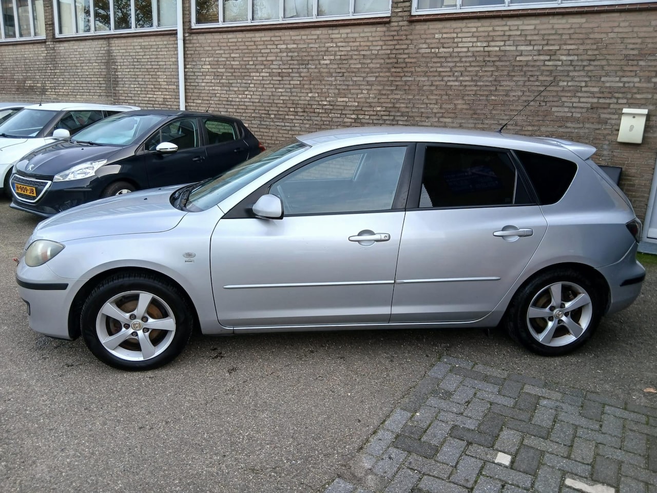 Mazda 3 - 1.6 S-VT Touring 1.6 S-VT Touring - AutoWereld.nl