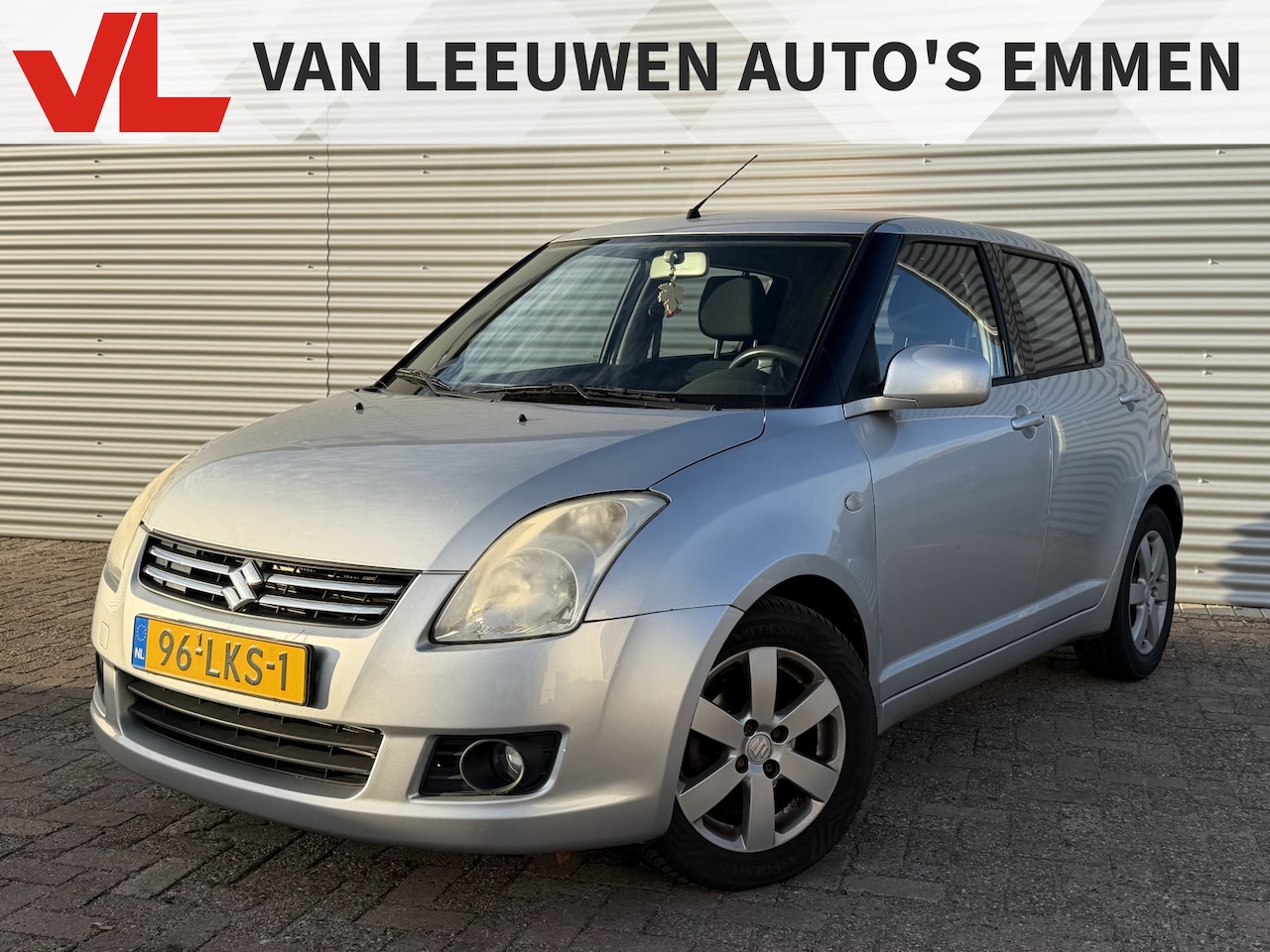 Suzuki Swift - 1.5 Exclusive | Airco | Keyless | APK 28-06-2026 - AutoWereld.nl