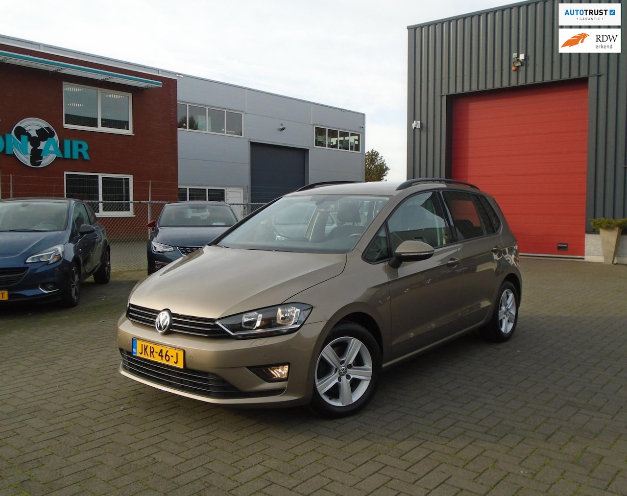 Volkswagen Golf Sportsvan - 1.2 TSI Highline 1.2 TSI Highline,110 PK,Nieuwstaat - AutoWereld.nl