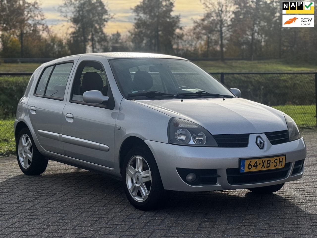 Renault Clio - 1.2-16V Campus+Airco+LageKM+NAP - AutoWereld.nl