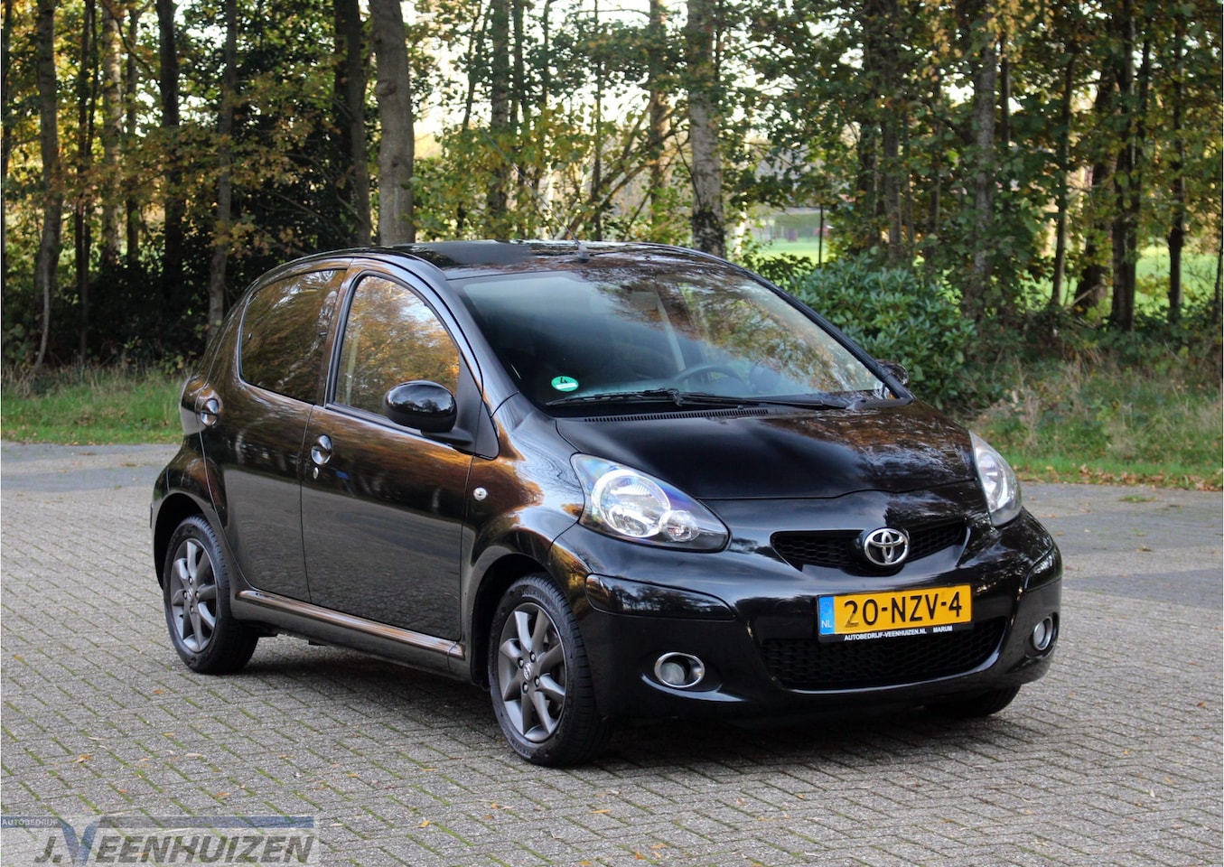 Toyota Aygo - 1.0-12V Dynamic Navigator | 2011 | Airco | Navi | - AutoWereld.nl