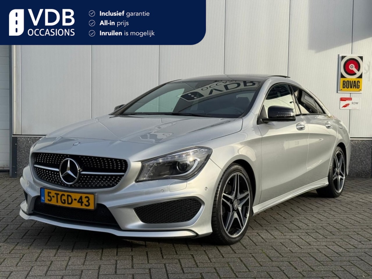 Mercedes-Benz CLA-Klasse - 180 Ambition | Pano | AMG-line | NAP | Automaat | Stoelvw. | 2e - AutoWereld.nl