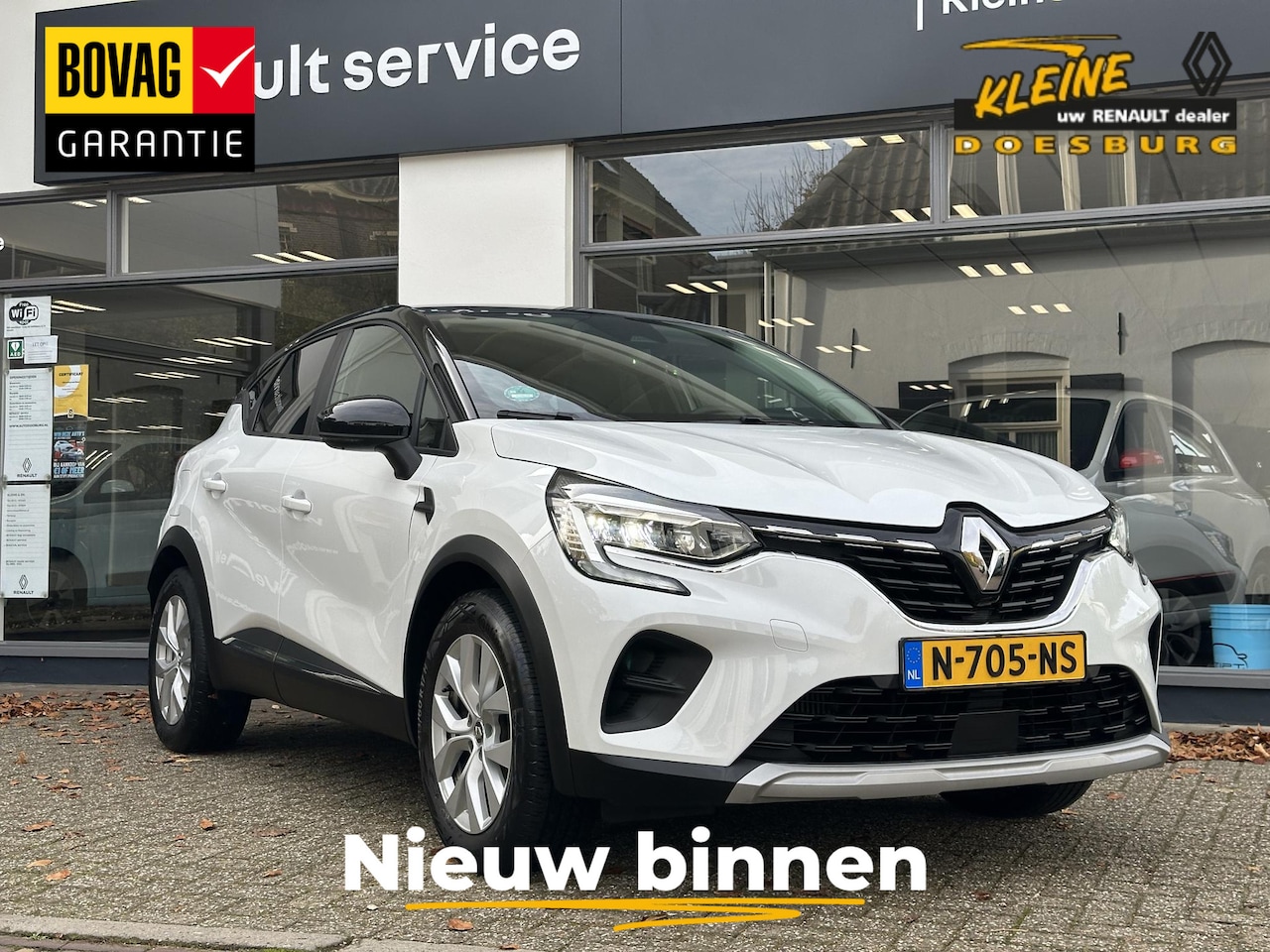 Renault Captur - TCe 140 EDC Experience | Automaat | Navigatiesysteem | Stoelverwarming | Parkeersensoren a - AutoWereld.nl