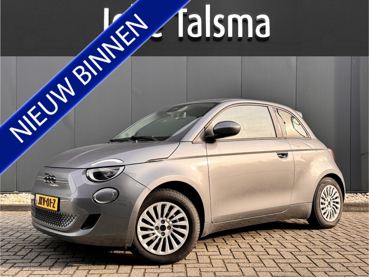 Fiat 500 - Urban 42 kWh | Apple Carplay | Meer foto's volgen! - AutoWereld.nl