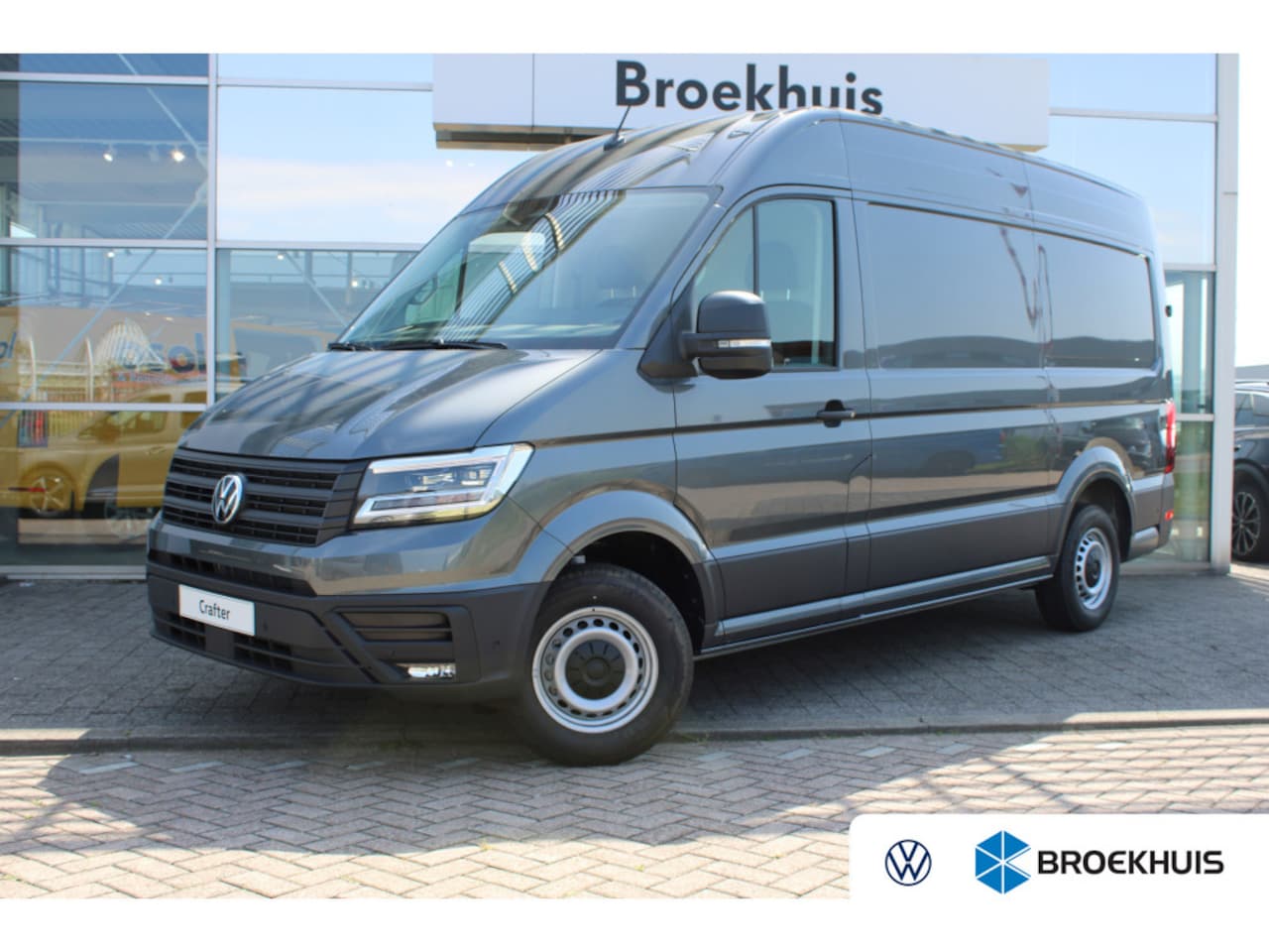 Volkswagen Crafter - 35 2.0 TDI L3H3 Exclusive BPM Vrij | 177 pk | ACC | Navigatie | Digtiale Cockpit | Diefsta - AutoWereld.nl