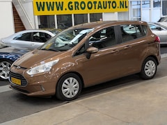 Ford B-Max - 1.0 EcoBoost Trend Airco, Trekhaak, Stuurbekrachtiging
