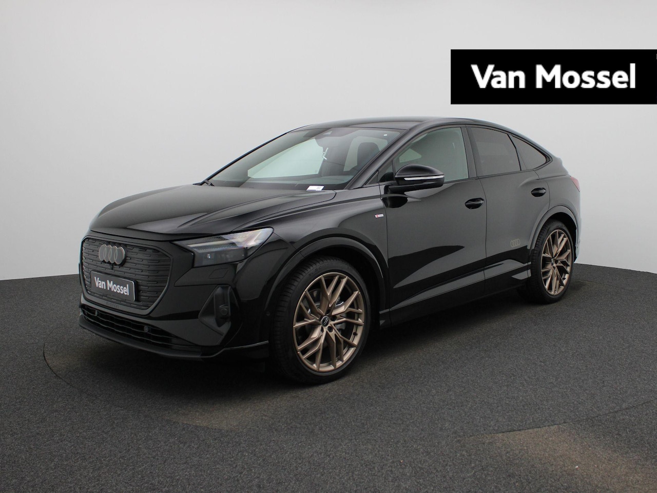 Audi Q4 Sportback e-tron - 45 S Edition 82 kWh 286 PK | S-line | Automaat | Head-up display | 360 Camera | Trekhaak | - AutoWereld.nl