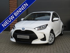 Toyota Yaris - 1.5 Hybrid Dynamic Airco ACC-Cr-Control Stoelverw