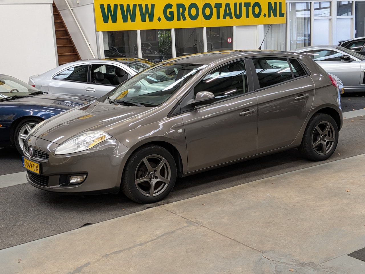 Fiat Bravo - 1.4 Active Airco, Stuurbekrachtiging - AutoWereld.nl