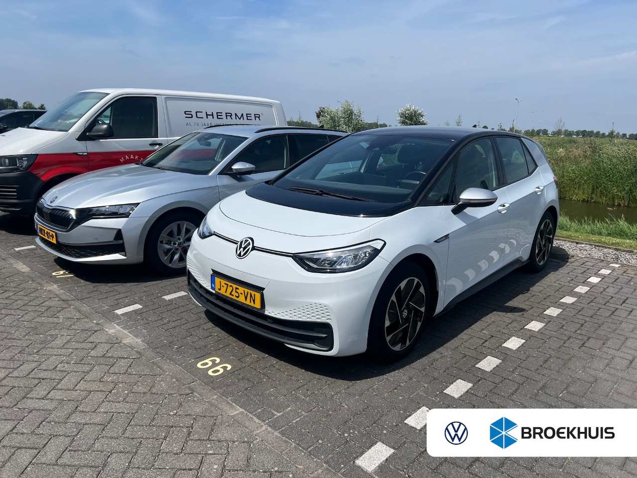Volkswagen ID.3 - First 58 kWh 204 pk | Parkeersensoren | Cruise control adaptief | Stoel/stuur verwarming | - AutoWereld.nl