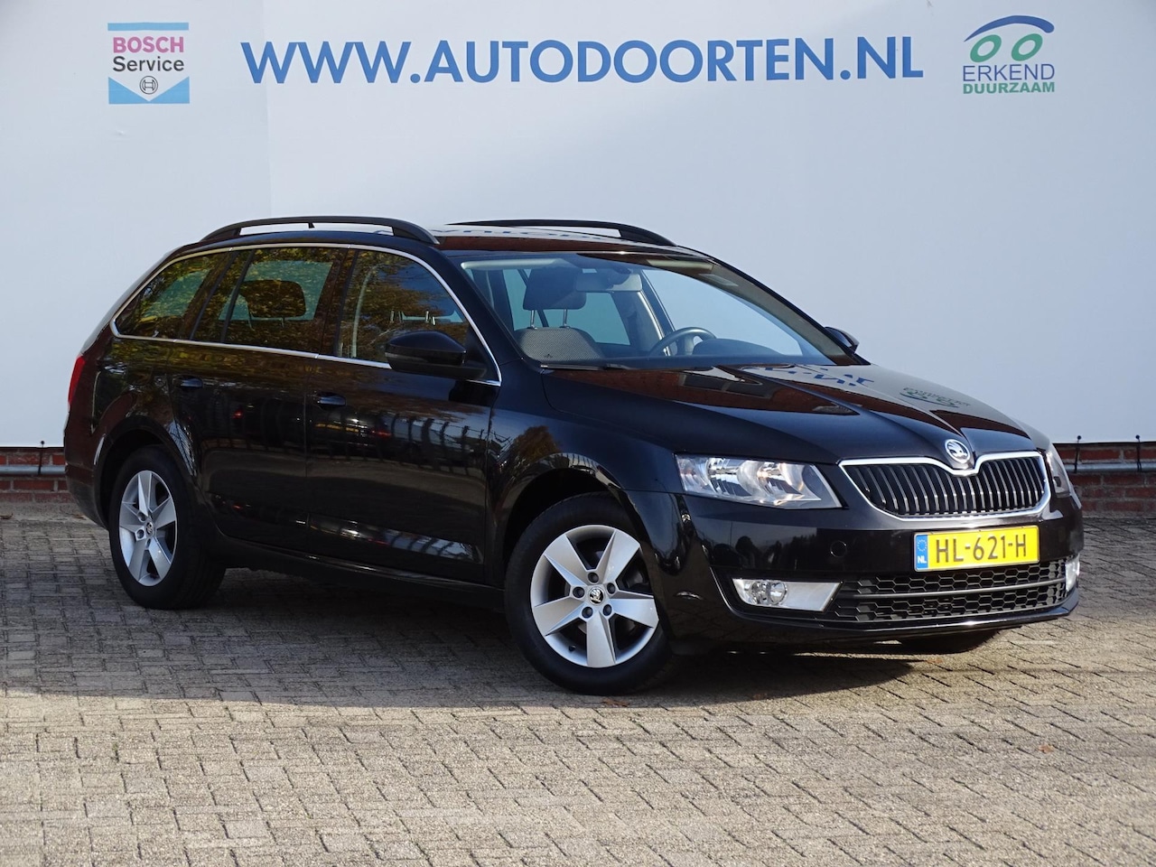 Skoda Octavia Combi - 1.2 TSI Greentech Ambition|TREKHAAK| - AutoWereld.nl