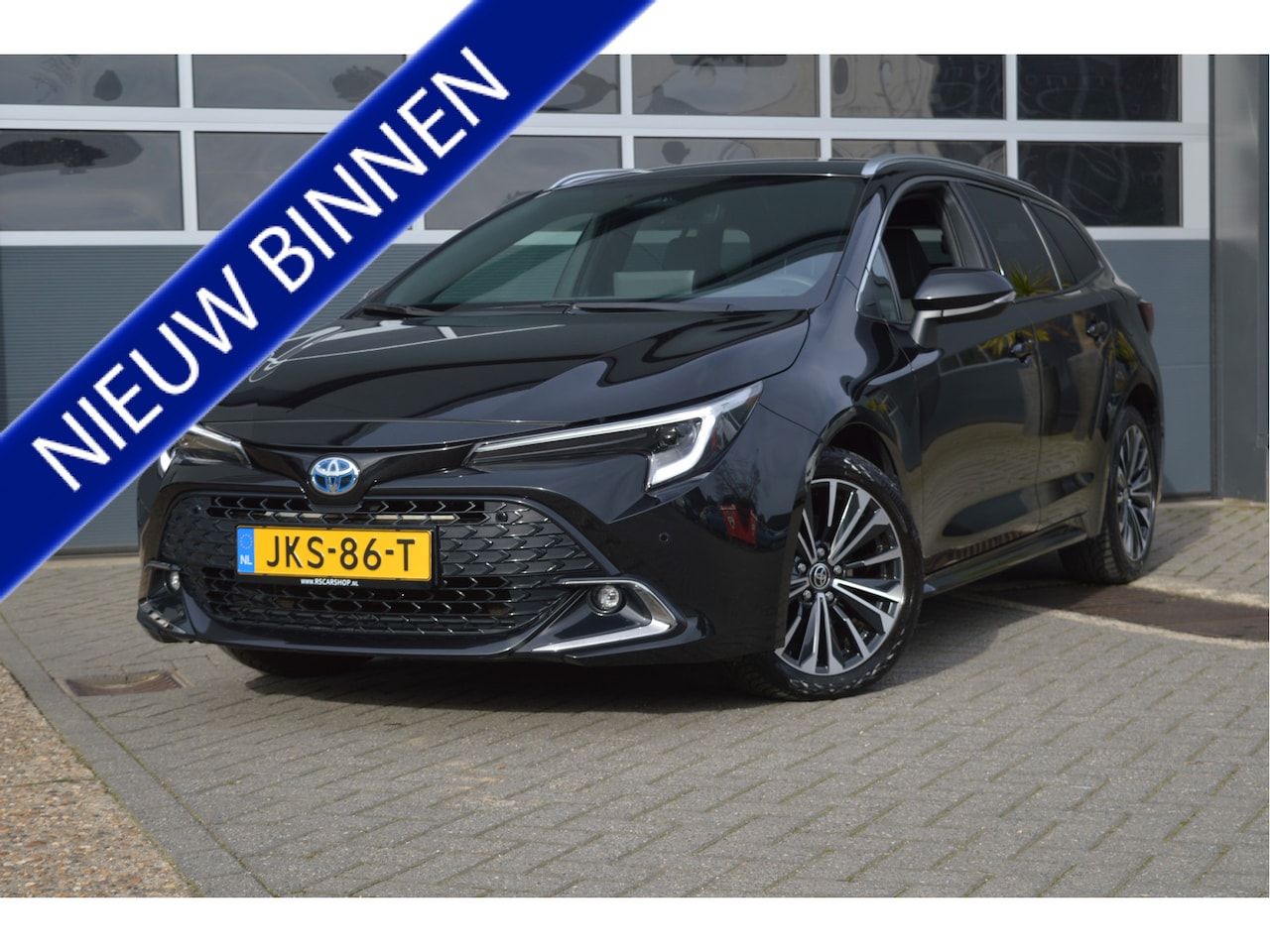 Toyota Corolla Touring Sports - 2.0 High Power Hybrid 184PK First Edition | Digitale cockpit\Draadl. Carplay | Met 12 maan - AutoWereld.nl