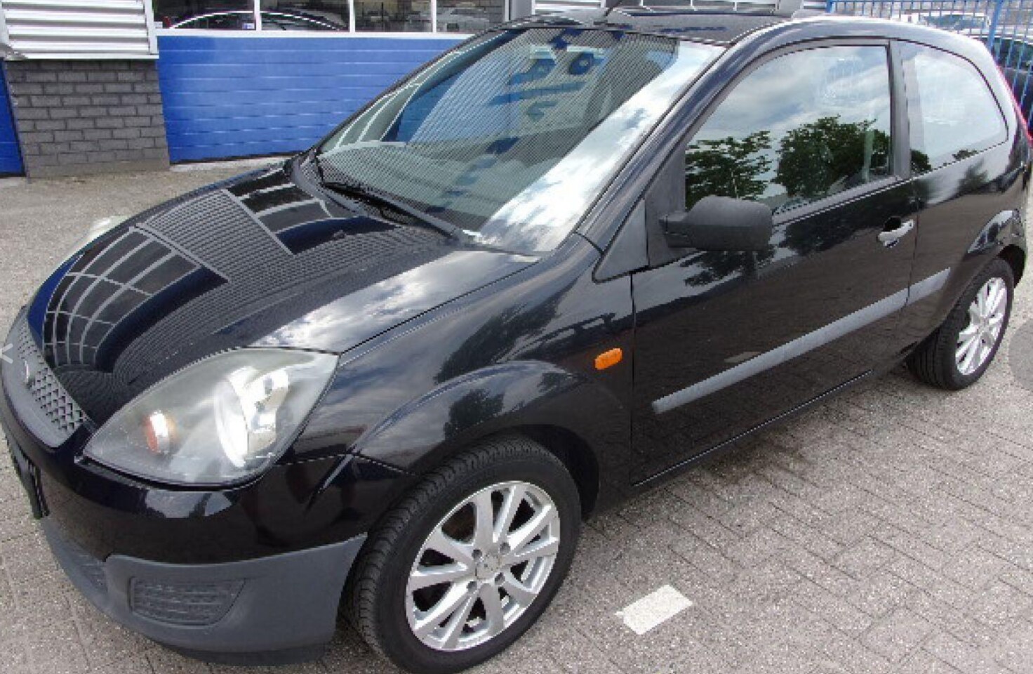 Ford Fiesta - 1.3-8V Champion (Met schade) - AutoWereld.nl