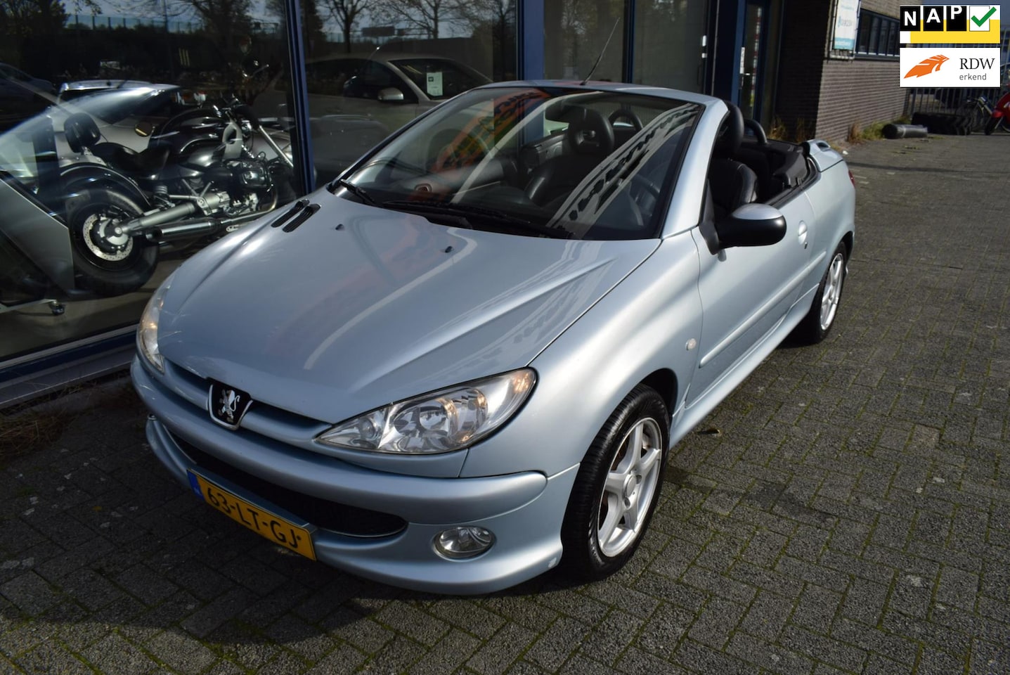 Peugeot 206 CC - 1.6-16V 1.6-16V - AutoWereld.nl