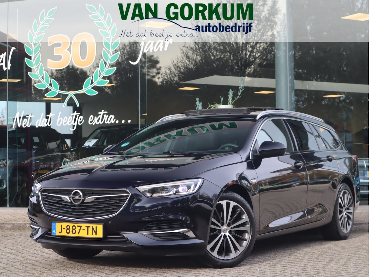 Opel Insignia Sports Tourer - 1.5 Turbo Business Executive / Panoramadak - AutoWereld.nl